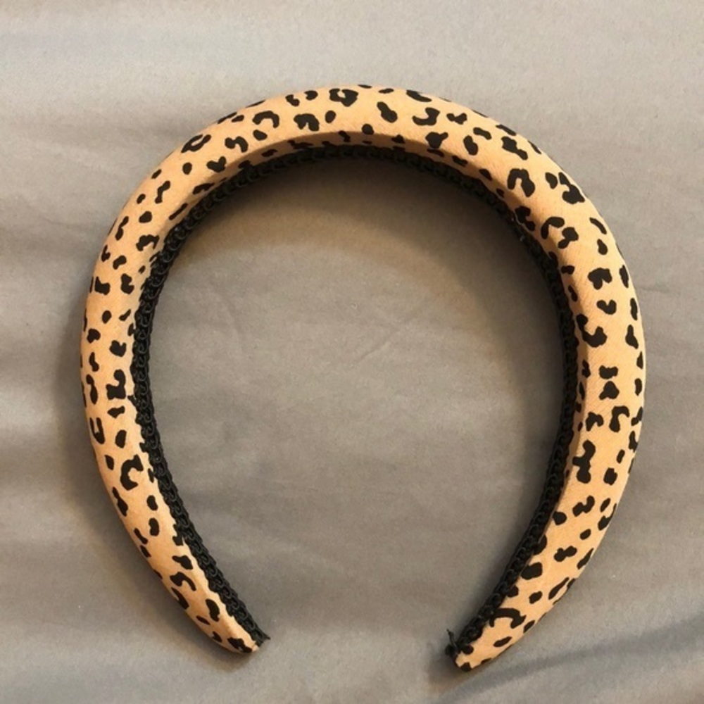 Scunci Cheetah Leopard Headband